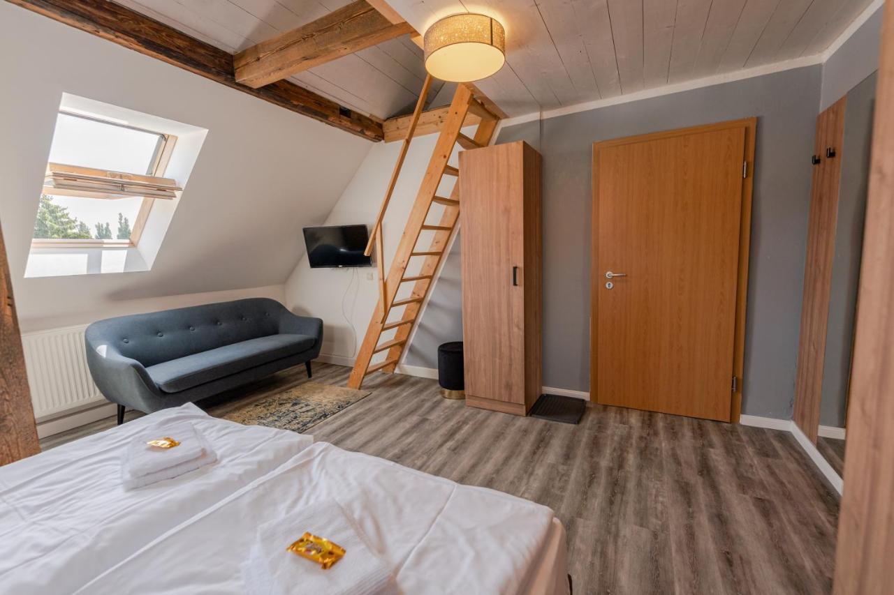 Elbpension & Ferienwohnung Saechsische Schweiz 皮尔纳 外观 照片